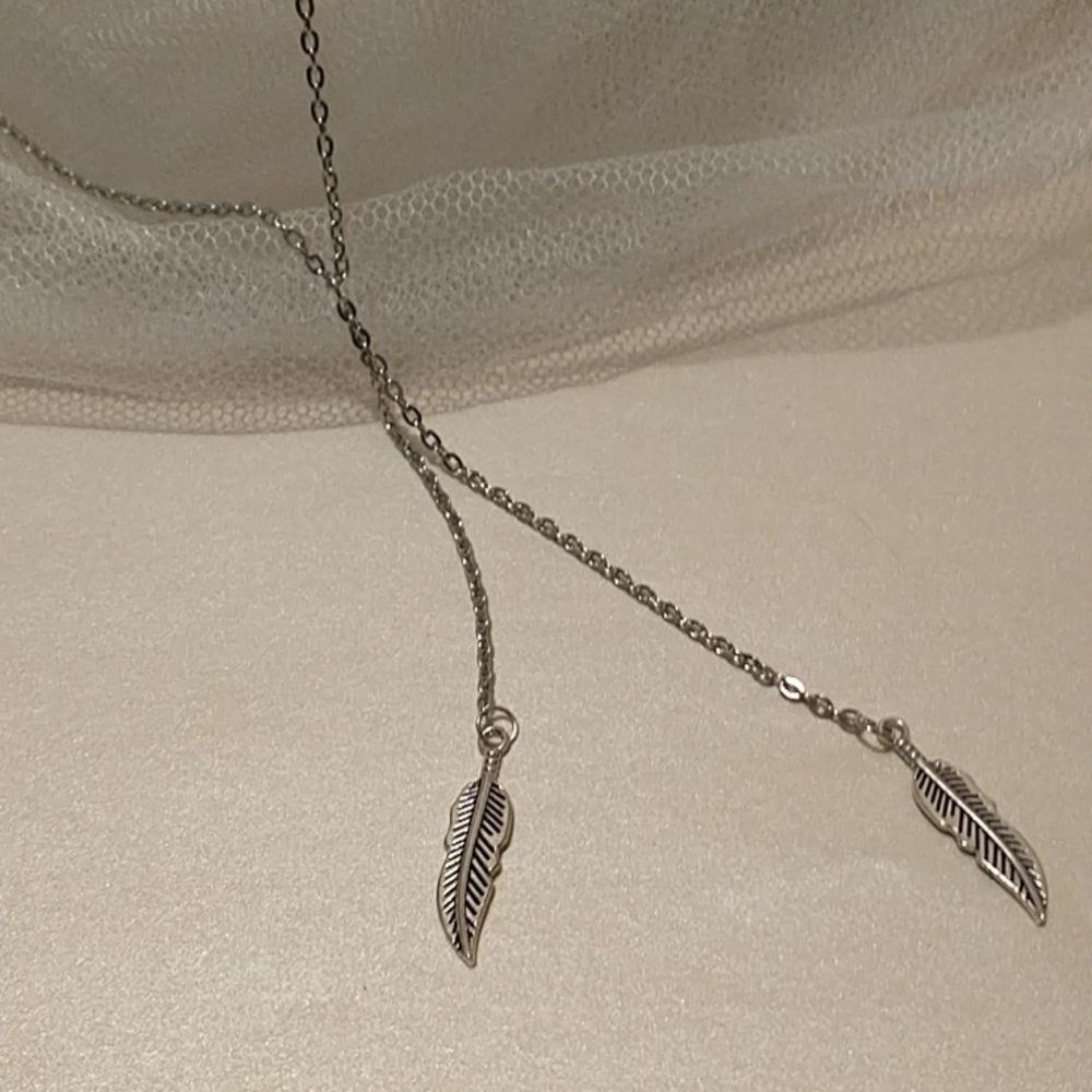 Minimalist, Silver Feather "Y" Necklace! - Picture 2 of 9